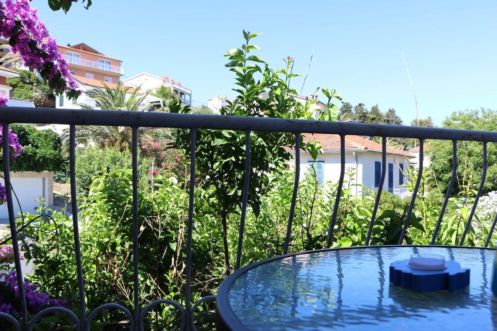 ילסה Apartments Milatic מראה חיצוני תמונה