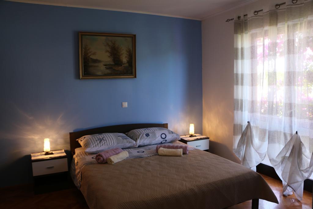 ילסה Apartments Milatic מראה חיצוני תמונה