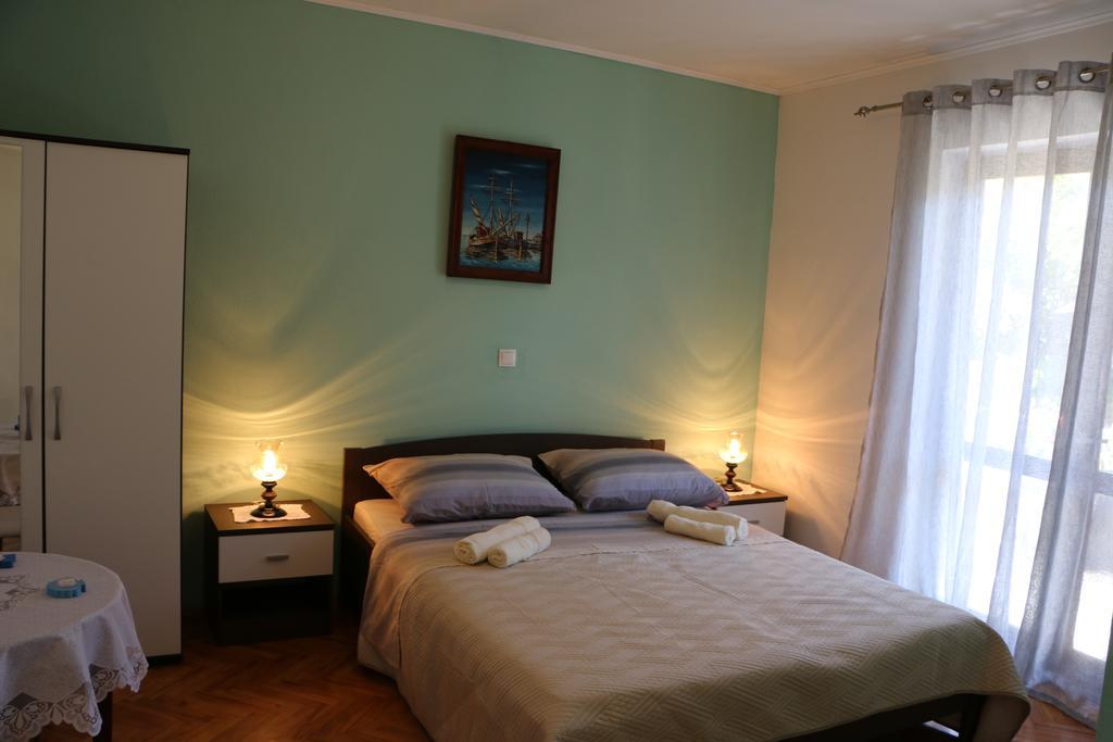 ילסה Apartments Milatic מראה חיצוני תמונה
