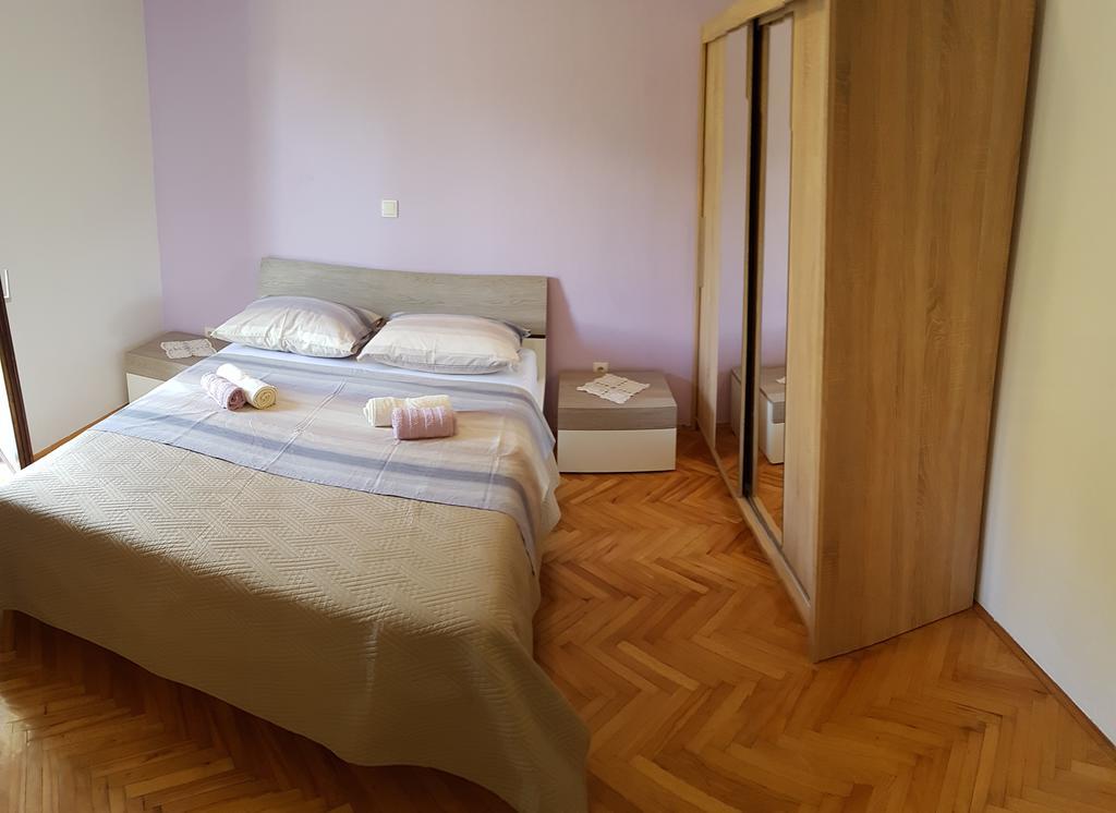 ילסה Apartments Milatic מראה חיצוני תמונה