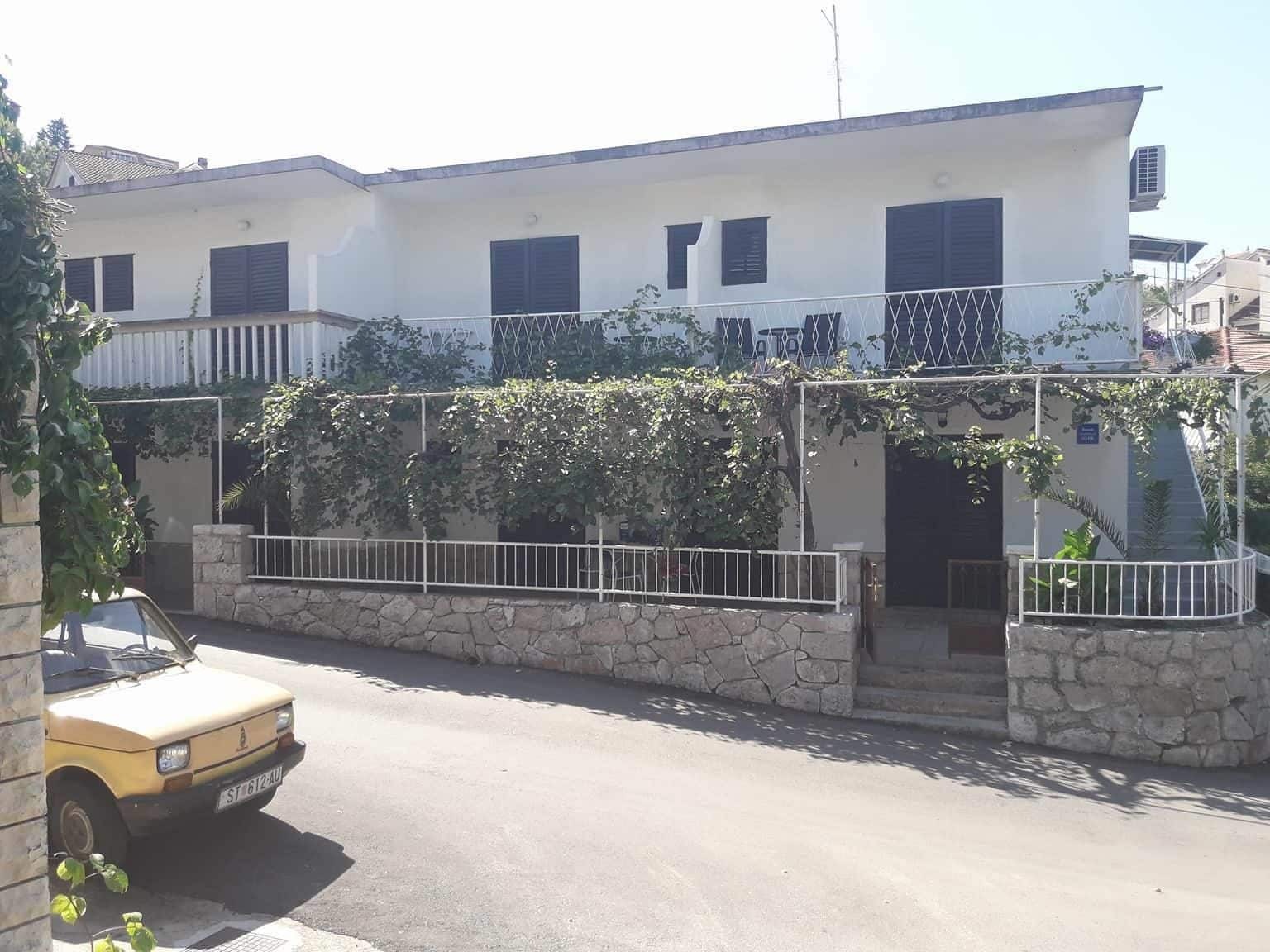 ילסה Apartments Milatic מראה חיצוני תמונה